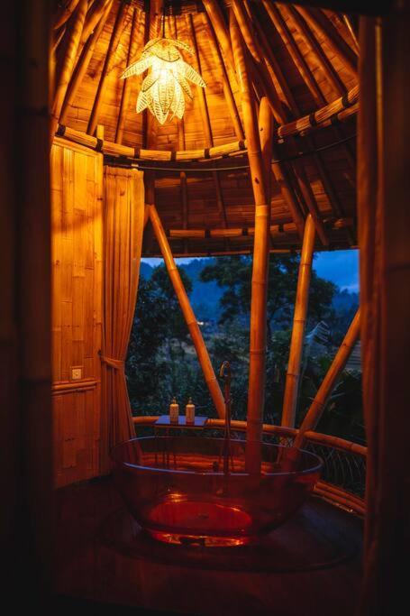 The Nude House Villa Selat Bagian luar foto